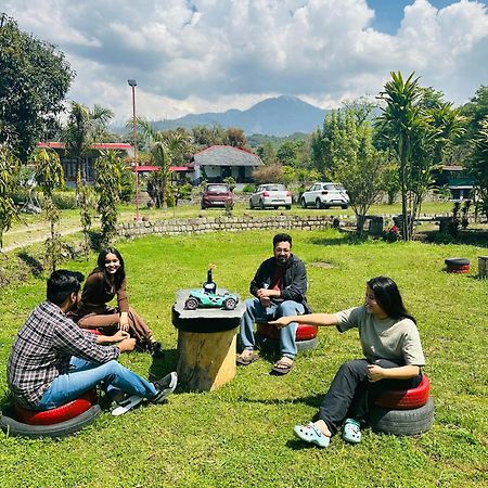 Auberge de jeunesse Dreamwoods A Travellers Farm à Dharamshala Extérieur photo