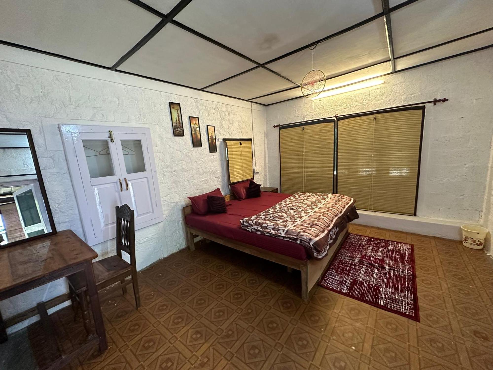 Auberge de jeunesse Dreamwoods A Travellers Farm à Dharamshala Extérieur photo