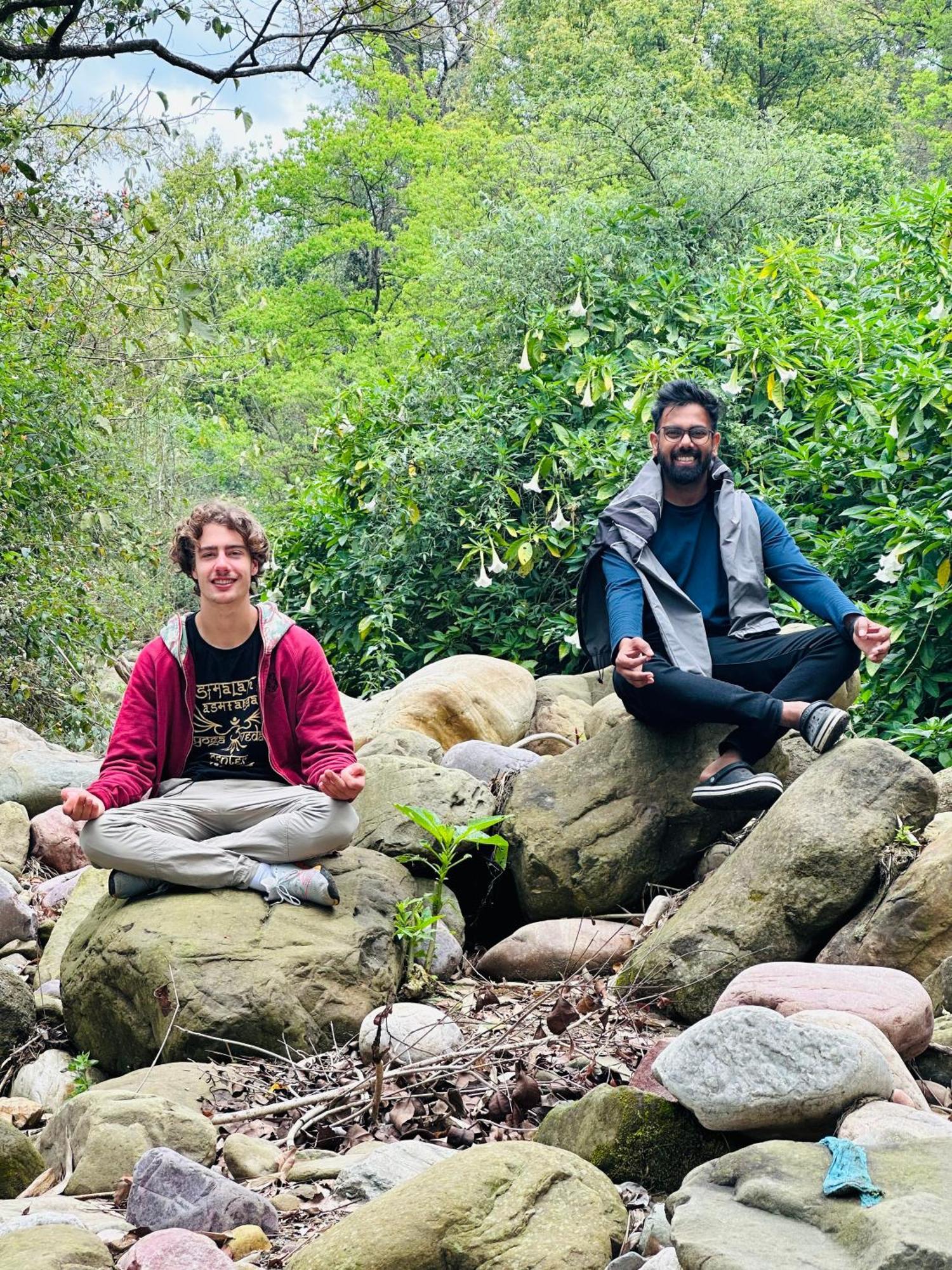 Auberge de jeunesse Dreamwoods A Travellers Farm à Dharamshala Extérieur photo