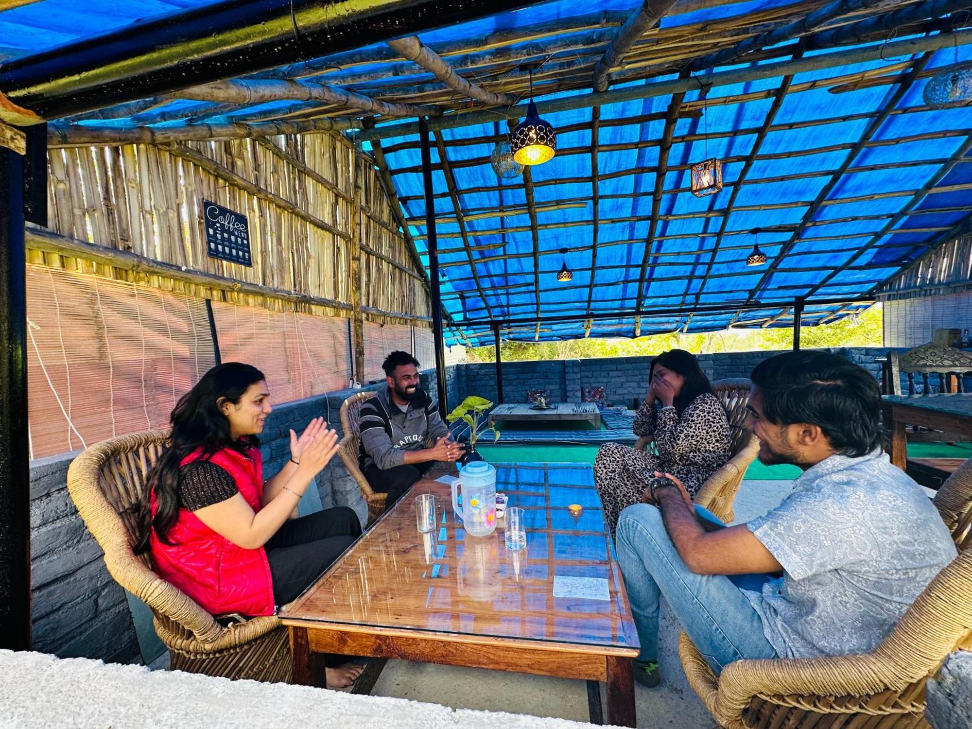 Auberge de jeunesse Dreamwoods A Travellers Farm à Dharamshala Extérieur photo