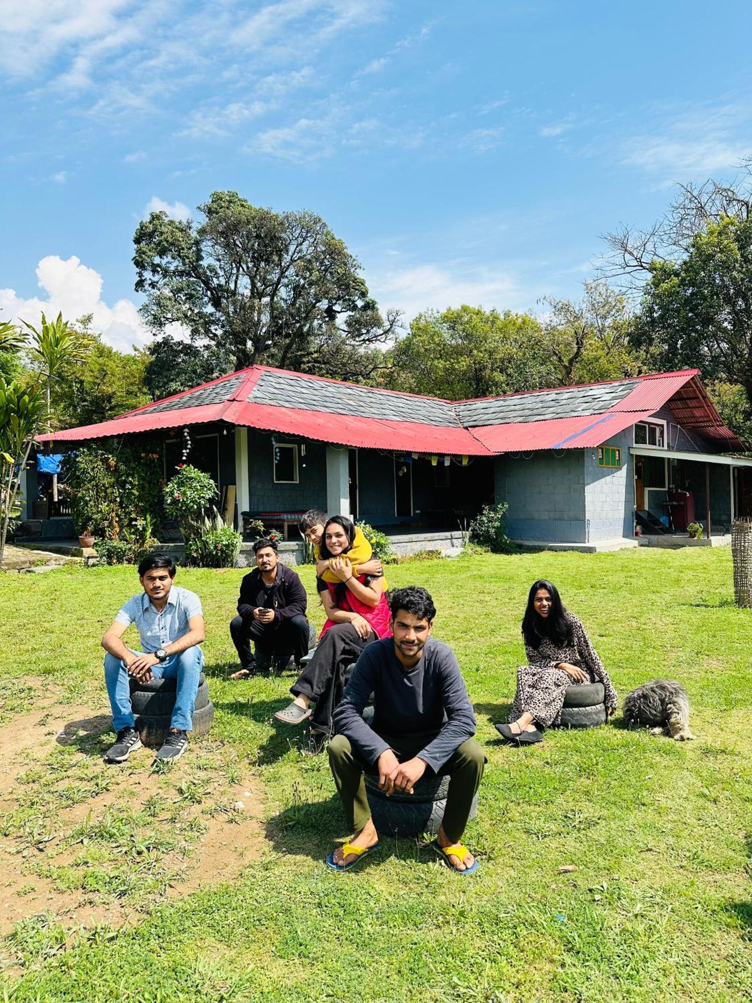 Auberge de jeunesse Dreamwoods A Travellers Farm à Dharamshala Extérieur photo